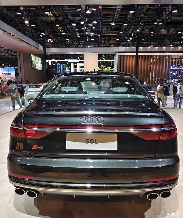 2021年上海车展 | 高性能旗舰 奥迪s8l实车亮相