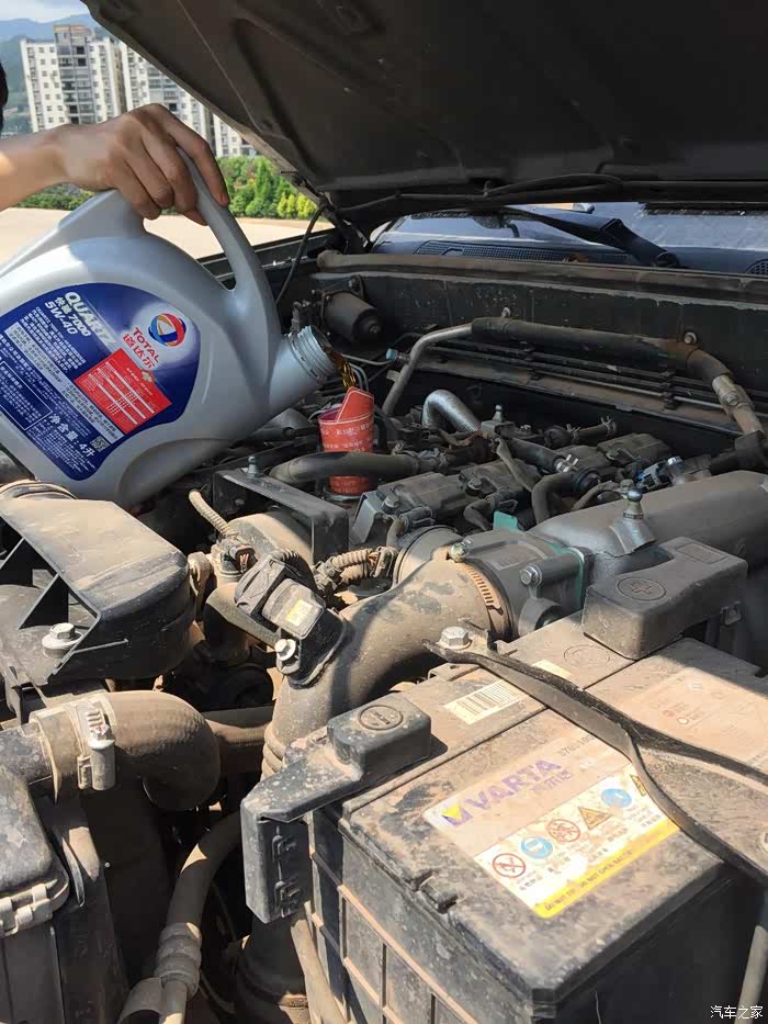 自己换机油,这钱不好赚!