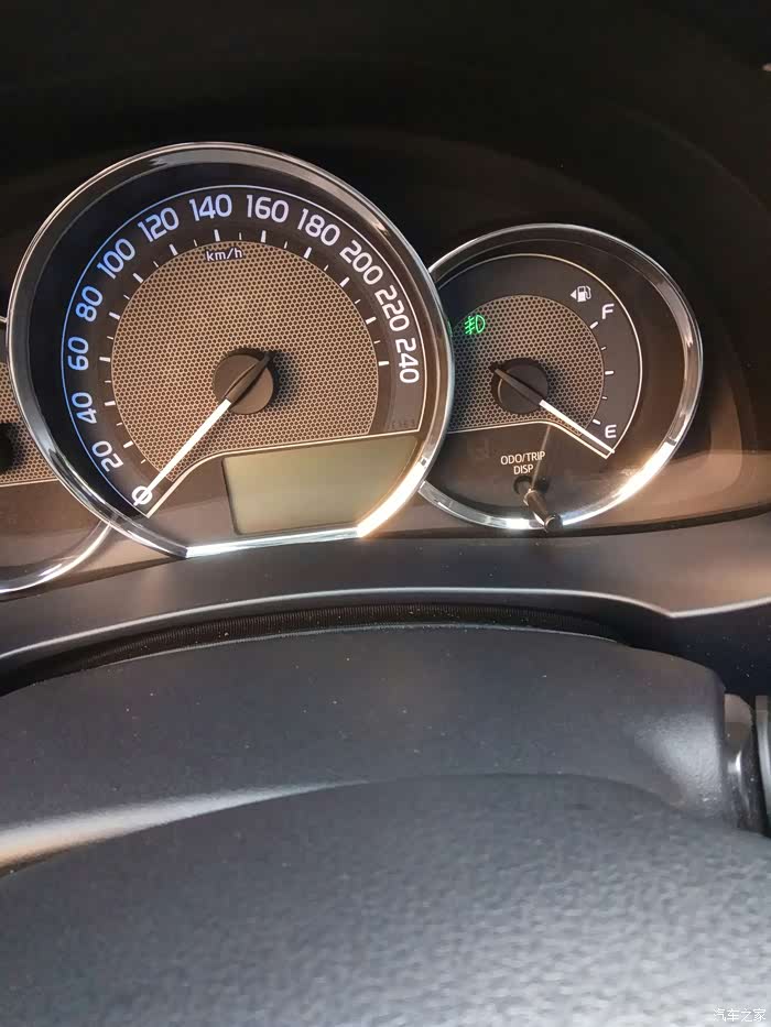 近光指示灯不亮