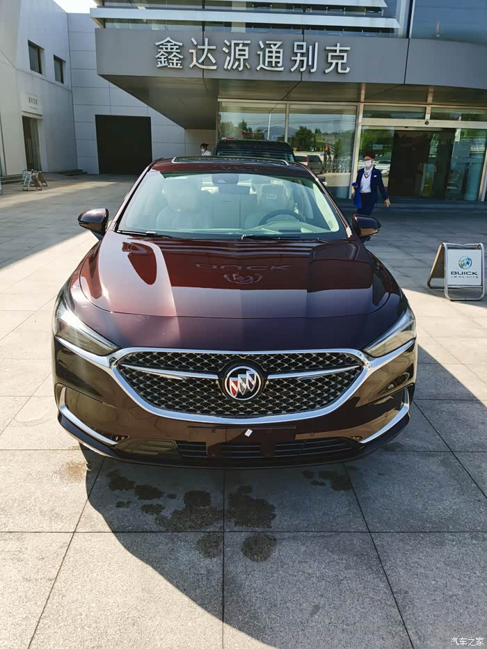 新提车2021款君越艾维亚