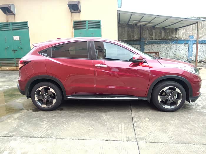 我的缤智红色自豪用车一个月交作业