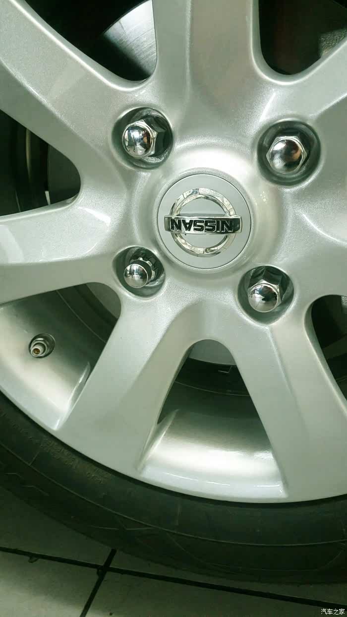 【图】今天订的轮毂到了._启辰r50论坛_汽车之家论坛