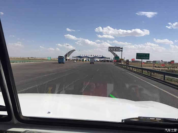 真正的勇士敢于直面惨淡的人生,敢于正视淋漓