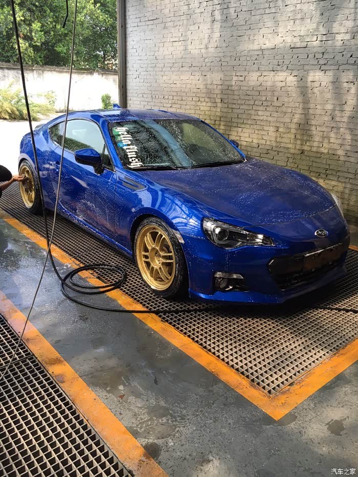 出售18寸enkei rpf1轮毂?