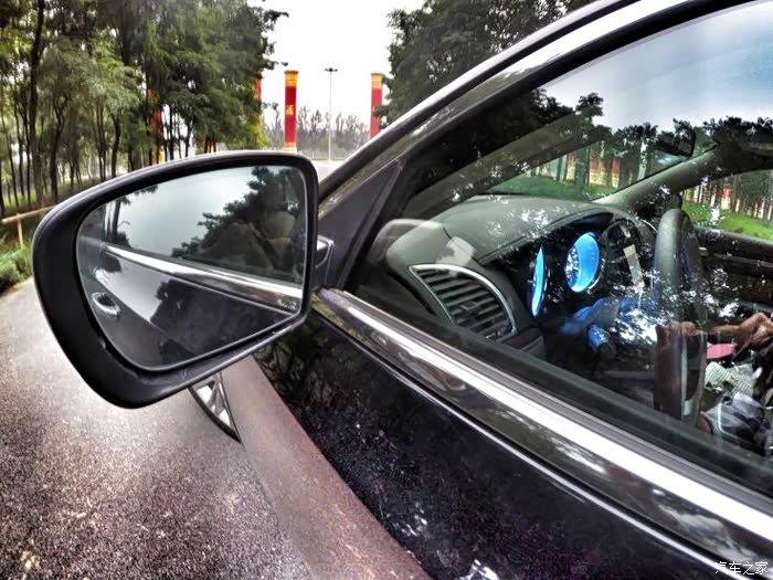 【图】鱼眼镜头专业全摄 霸气克莱斯勒300c_克莱斯勒300c论坛_汽车之