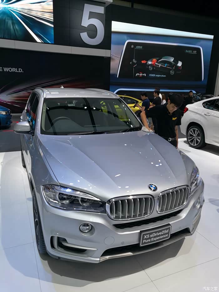 【图】实拍-右舵新5系泰国车展现场图片_宝马5系论坛_汽车之家论坛