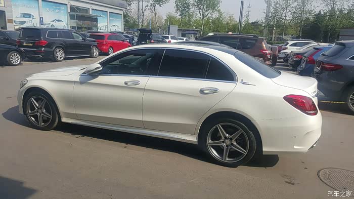 c300l钻石白提车先发