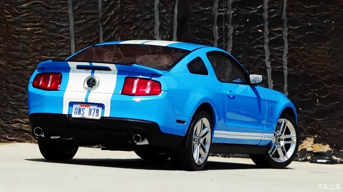 喜大普奔爱在深秋钟爱野马天蓝蛇王gt500外拍by小科