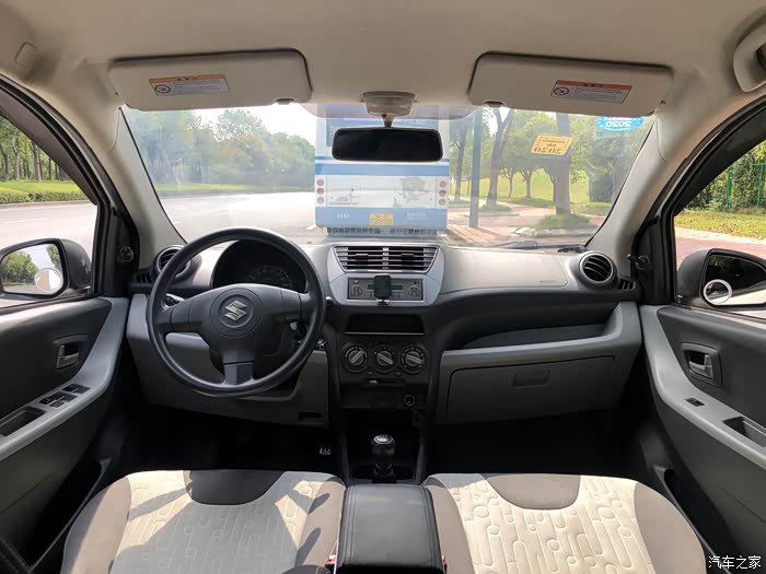 铃木奥拓手动挡