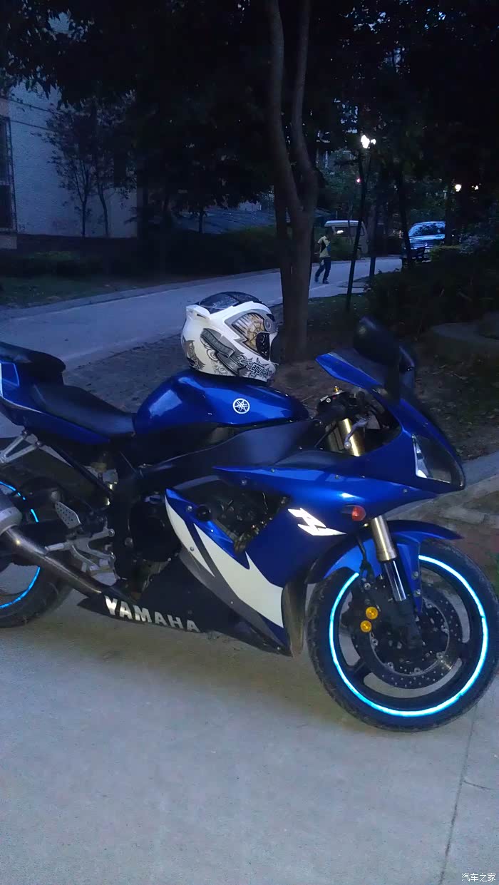 03雅马哈r1沈阳车友求指教啊!