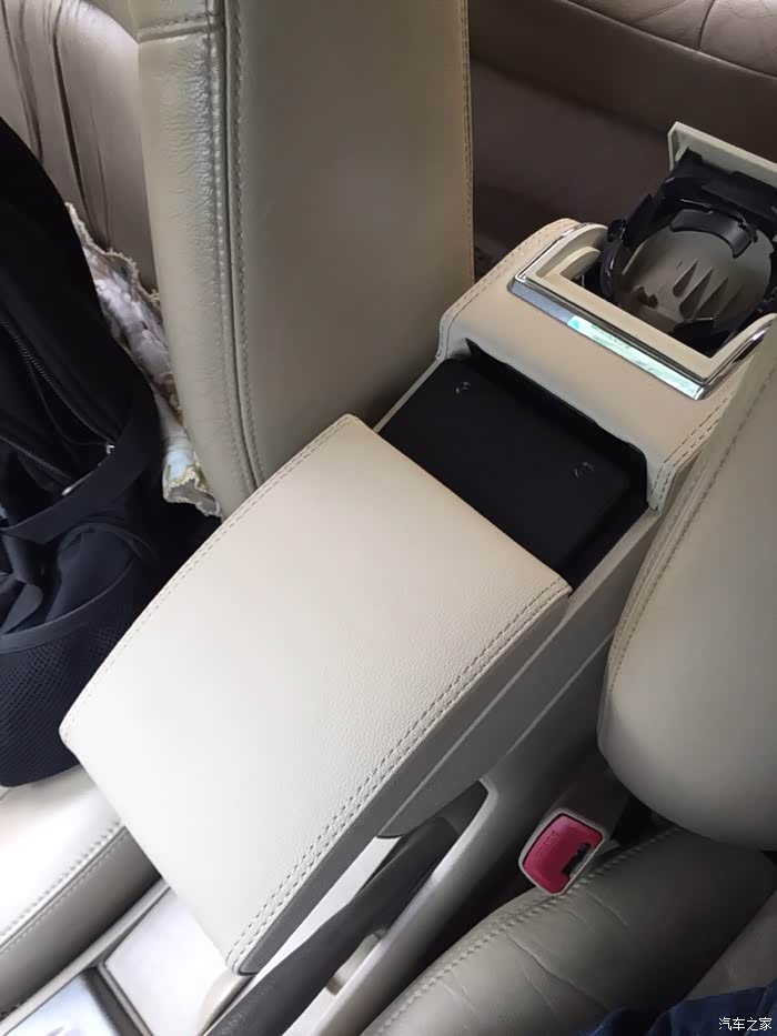 花冠更换专用中央扶手箱免打孔