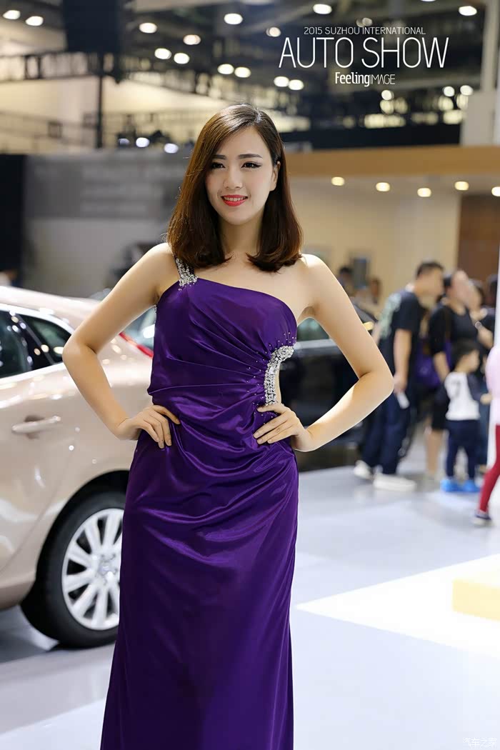 直击2015苏州车展 一大波美女袭来!