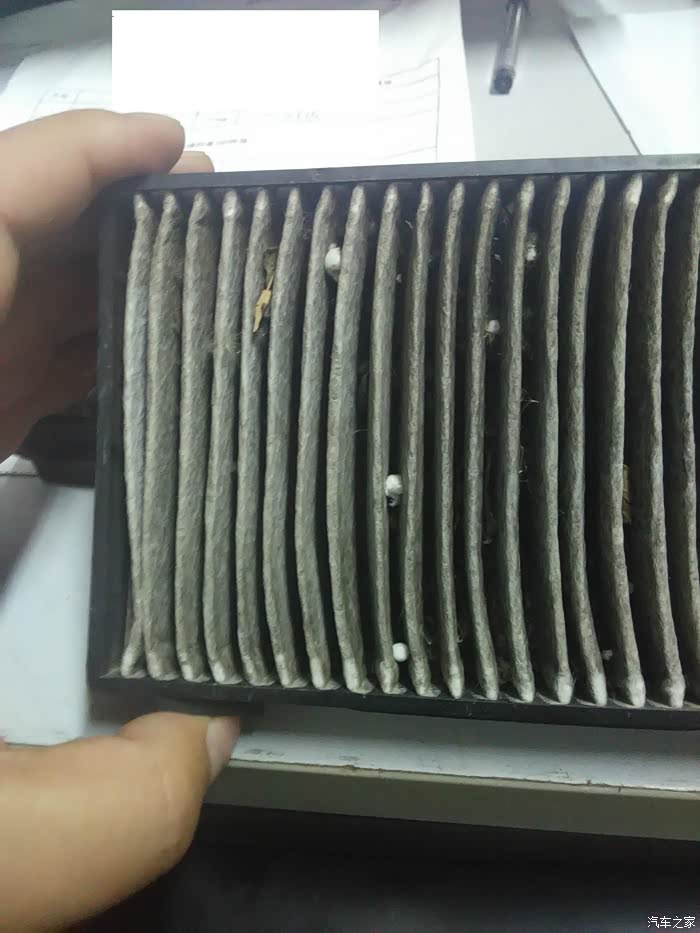 海马m5更换空调滤芯详解