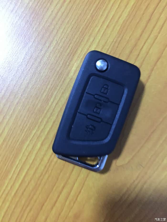 天这么冷,买辆东风风神"新"a60开开