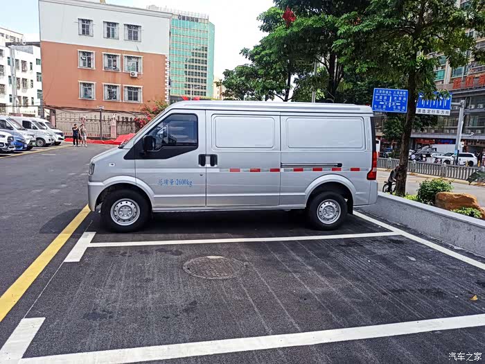 瑞驰ec35三代升级优化上市大容宁德时代电池超高续航