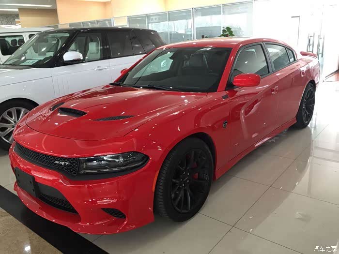15款红色地狱猫现车