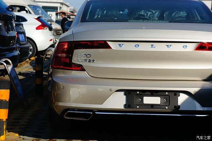 【沃尔沃s90到店看车试驾活动】豪华气质,让你与众不同