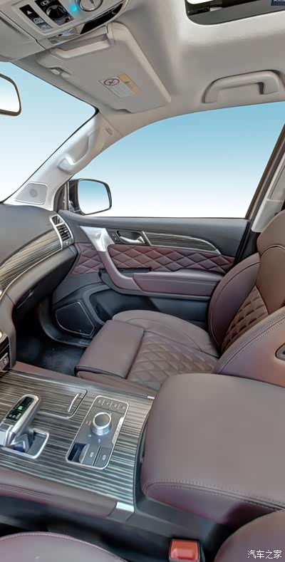 依旧是他们的首选,这次我们要展示的一台测试,2021款的长城哈弗h9 这