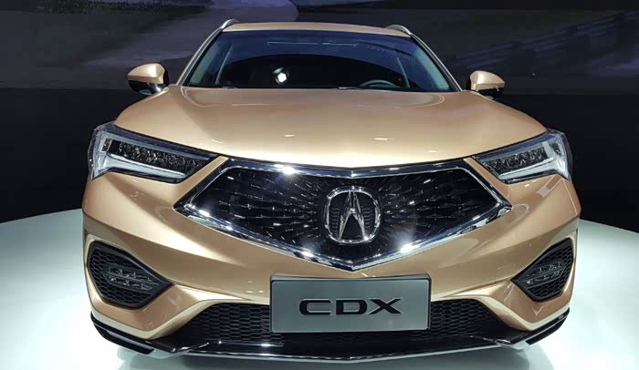 实拍北京车展国产讴歌cdx聊聊个人观感