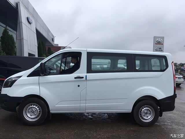 义乌市福顺汽车新全顺短轴低顶