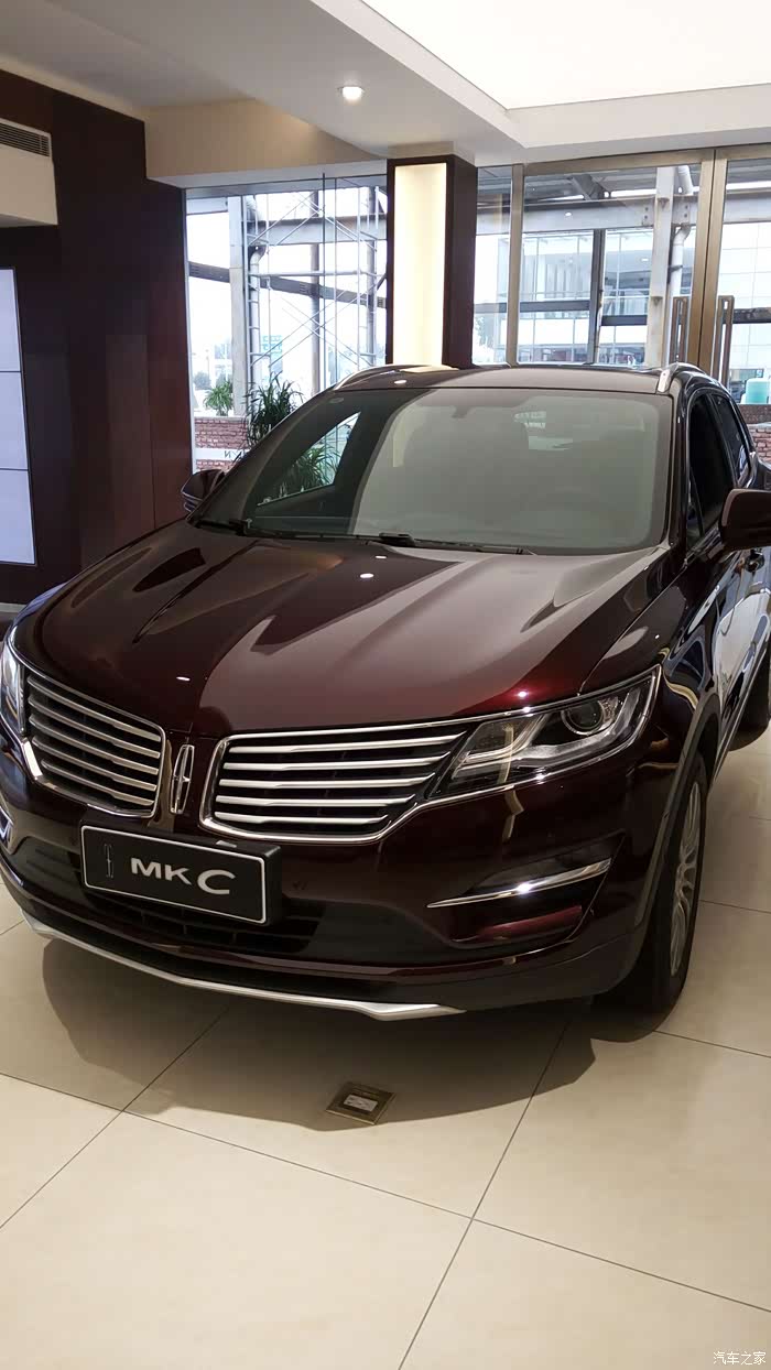 说走就走!林肯mkc勃艮第红提车第四天就出游了!超爱!