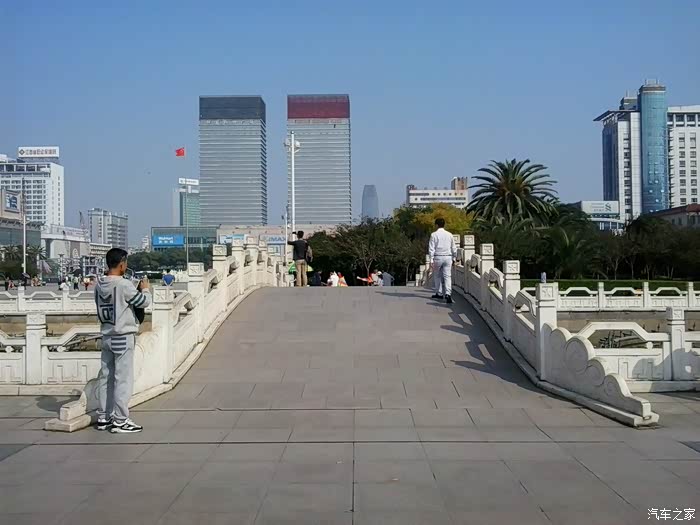 风景独好的省——最大的城市中心广场