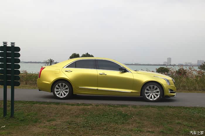 提车一年之际改色重换新衣电光柠檬黄内有媳妇照