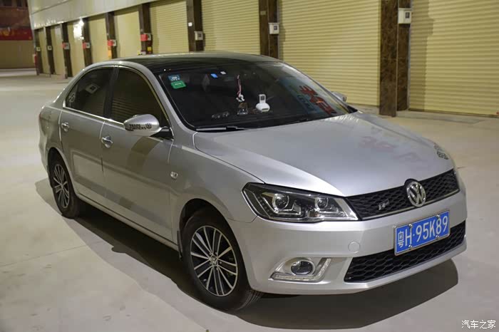 银色捷达贴黑顶,喜欢大众的皮实耐操,忘不了日韩车的时尚动感!