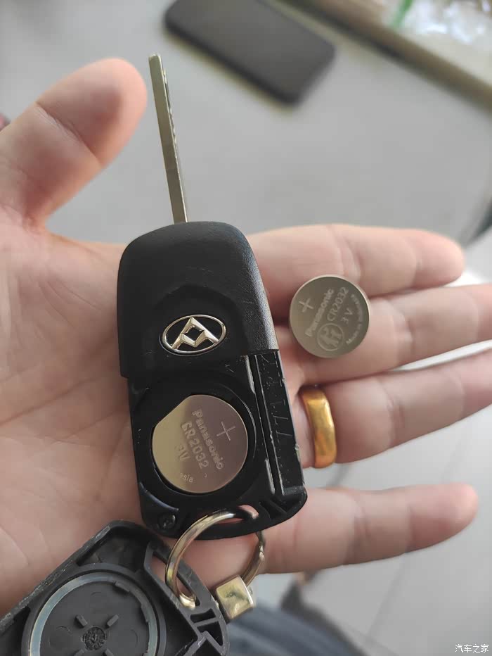 【图】遥控钥匙更换电池_上汽大通maxus g10论坛_汽车之家论坛