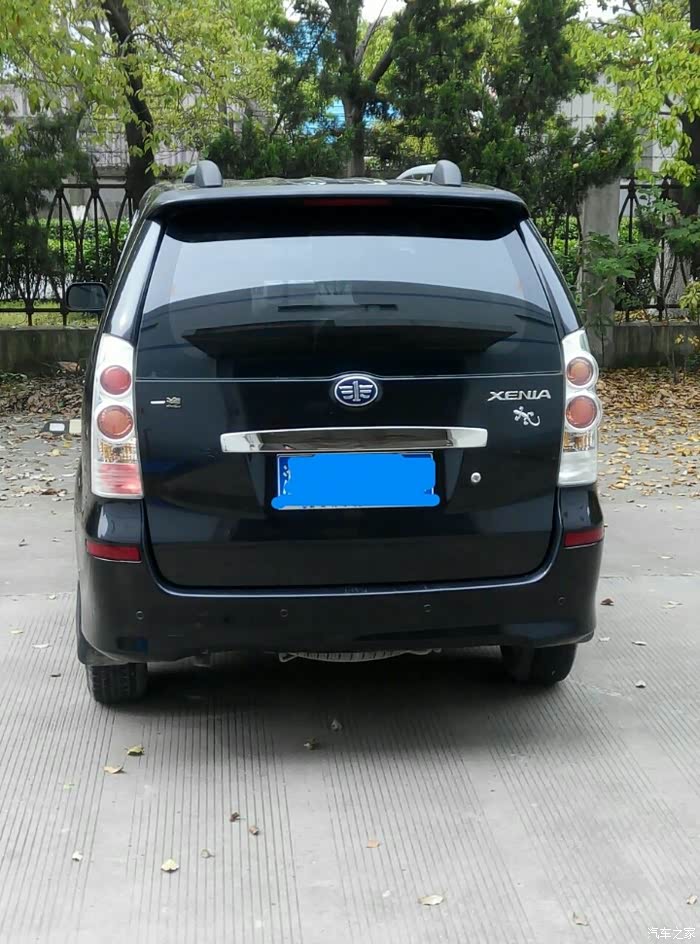 赞赞赞一汽森雅m80内有小改装