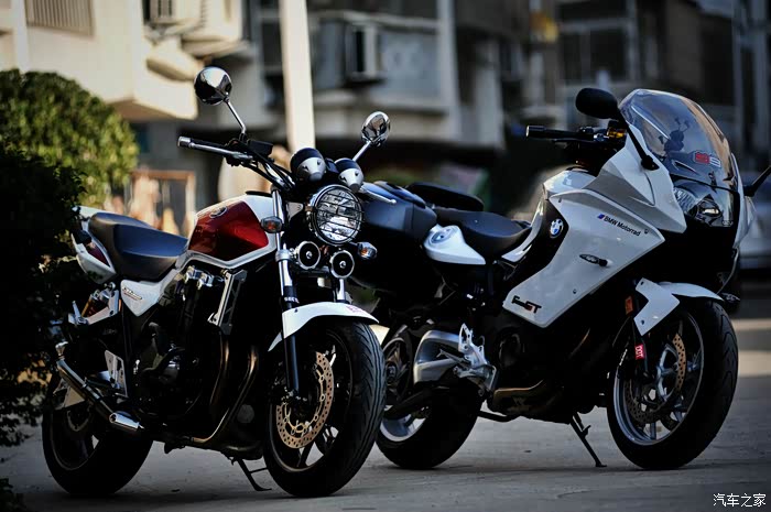 因公路而来更为旅行而生宝马休旅f800gt公路滑翔机长空轻评