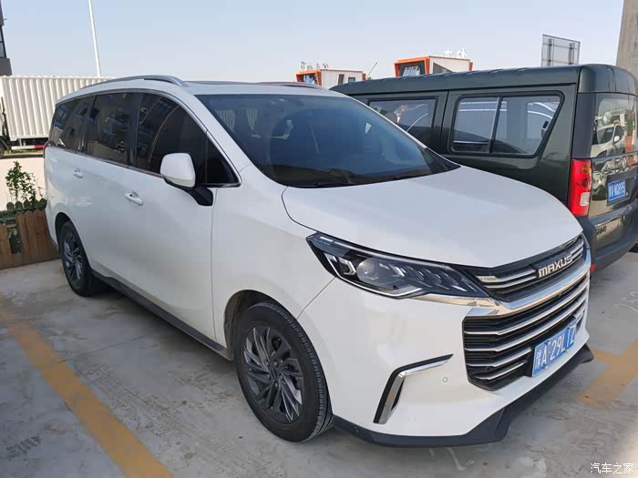 秋风送爽秀生活家用mpv大通g50