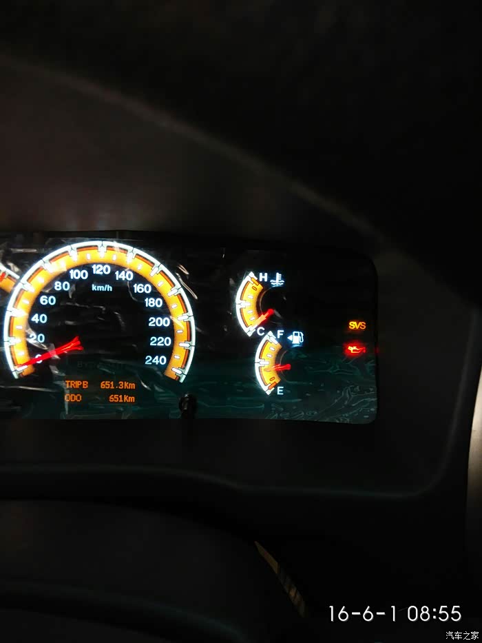 比亚迪新f3svs灯亮怎么回事