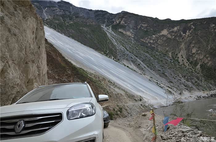 丙察左s303省道新藏线沙漠公路八一冰川西藏新疆自驾游