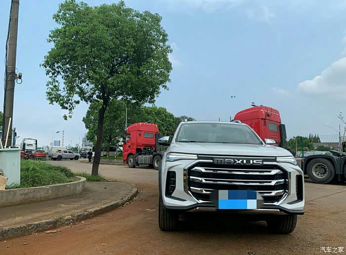 趁着国庆假期提一辆国产硬派suv大通t90