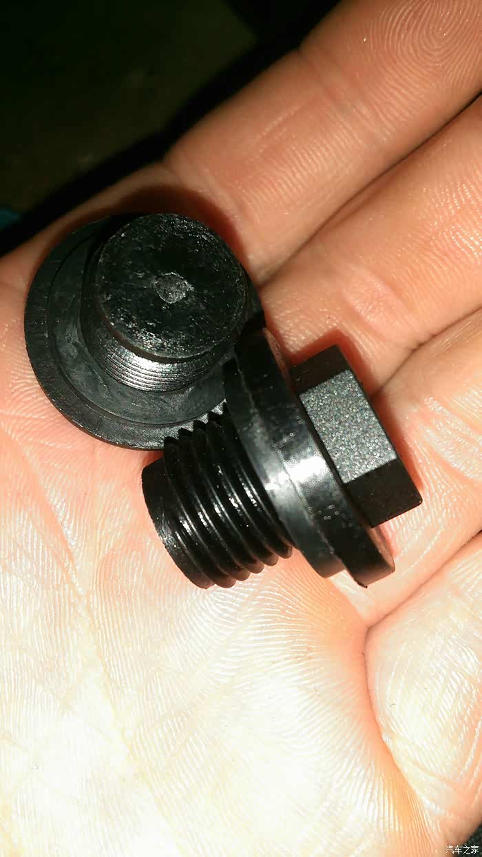放心了【水箱放水螺丝问题】