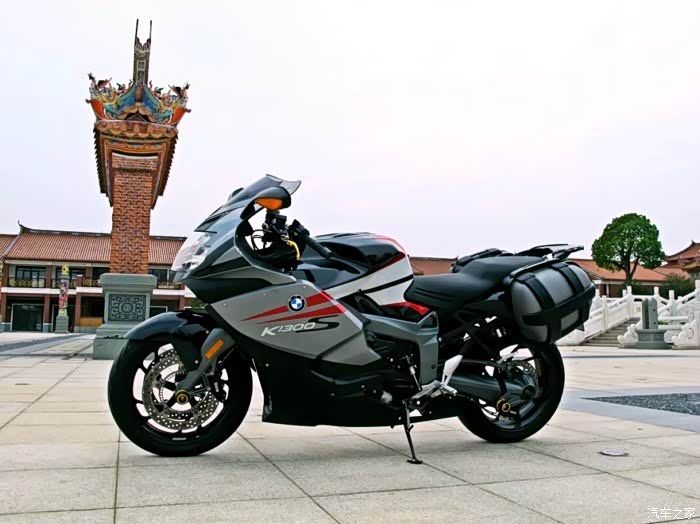 宝马k1300s移情别恋美式的风情