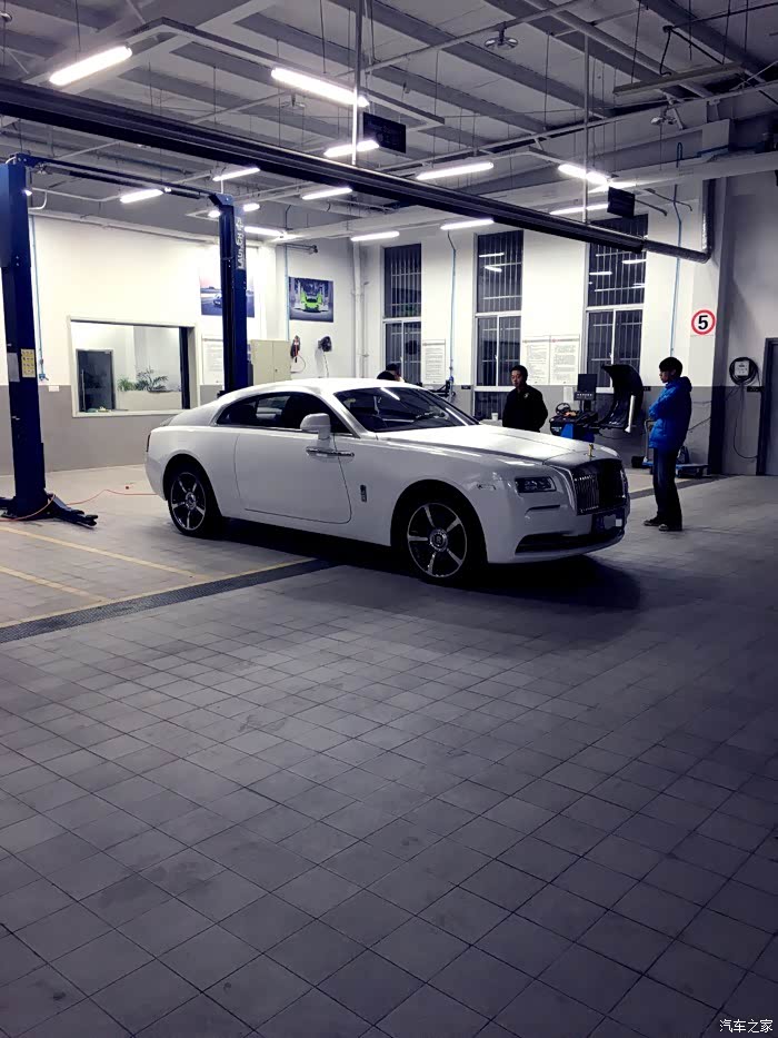 南京劳斯莱斯售后换好轮毂