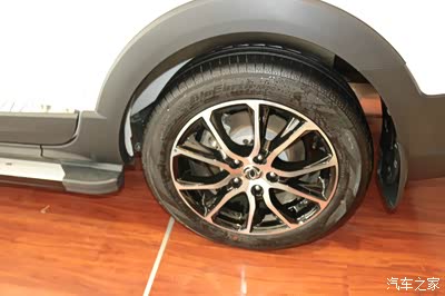 【河南智友会】展厅看风行sx6新车