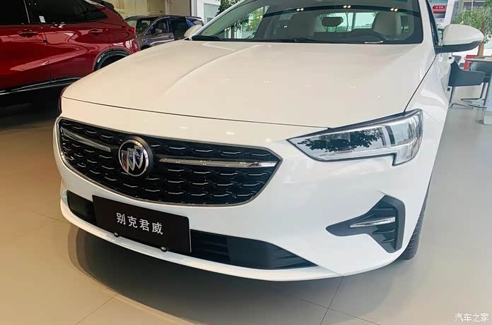 别克君威:动力强操控好,关键性价比还高