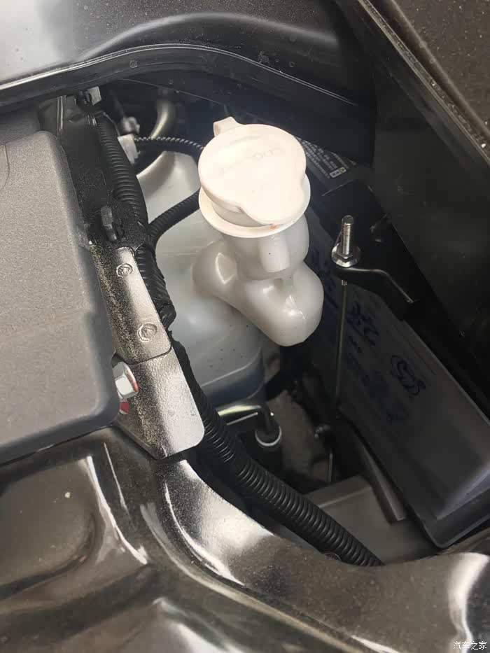 请教欧蓝德这个液体壶是什么?