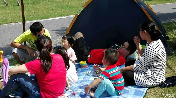 幼儿园同学聚会