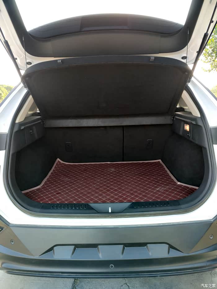 后备箱无钥匙开启,生活就是这么简单