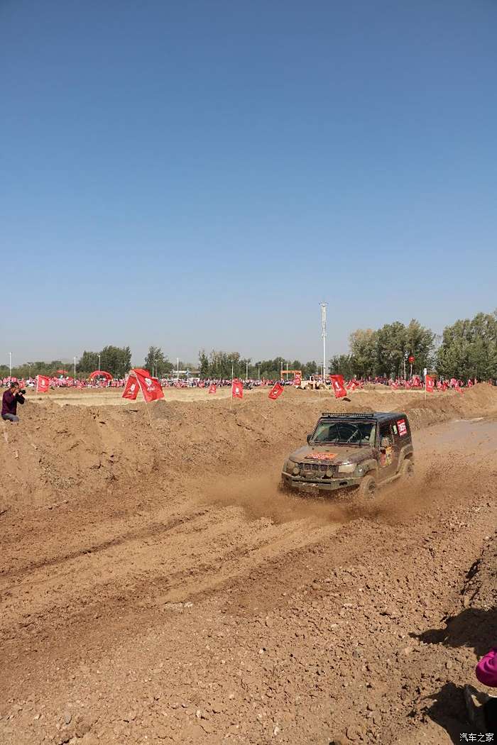 内蒙古越野赛图片