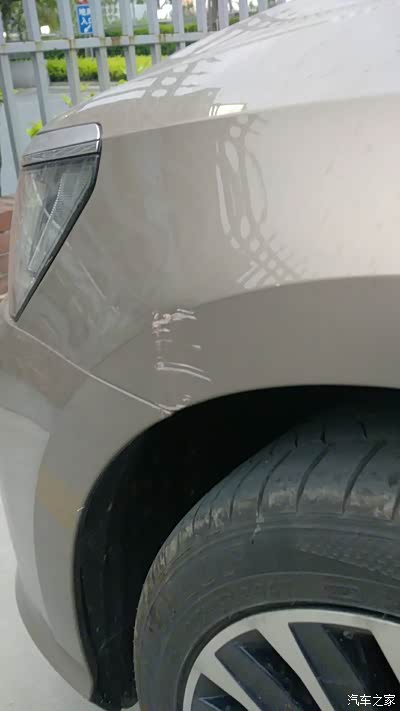 后视镜撞坏了!去4s定损需要注意什么?
