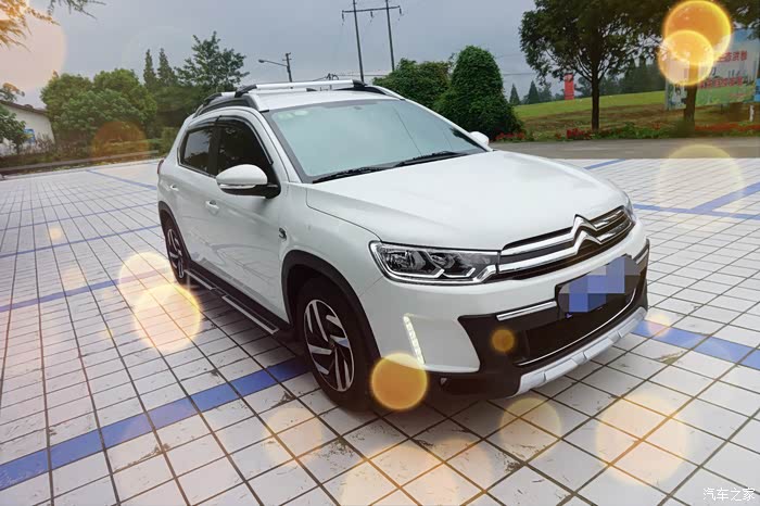 雪铁龙c3xr自由炫装改装大片全新形象迎接新生活