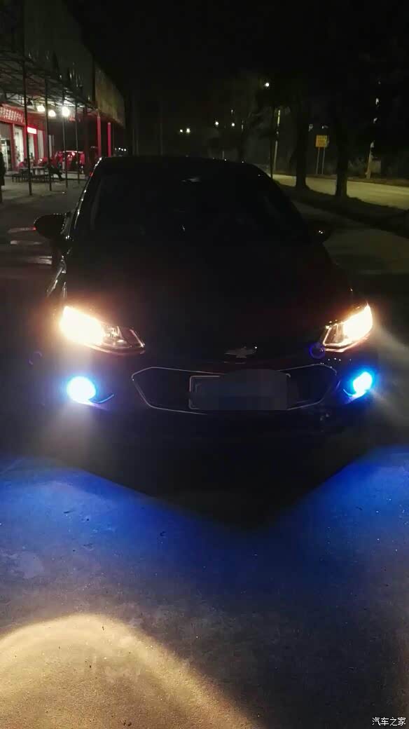 这仍是你知道的H5吗？外观内饰全面进化！疑似红旗H5纯电版谍照