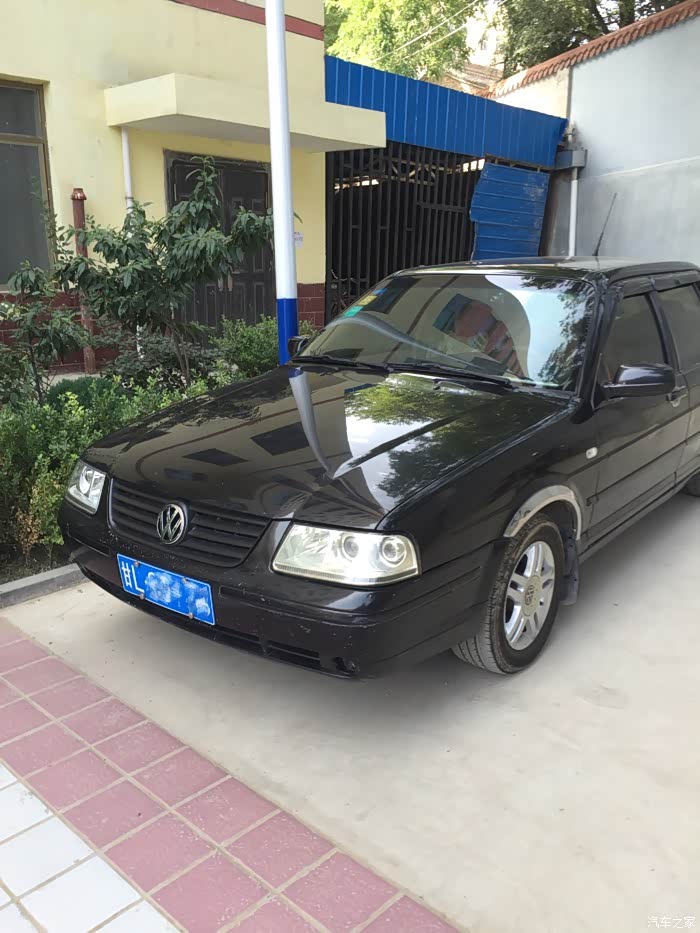 06年桑塔纳3000黑色18手动换车开