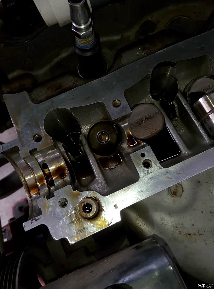 二十六万公里更换气门油封