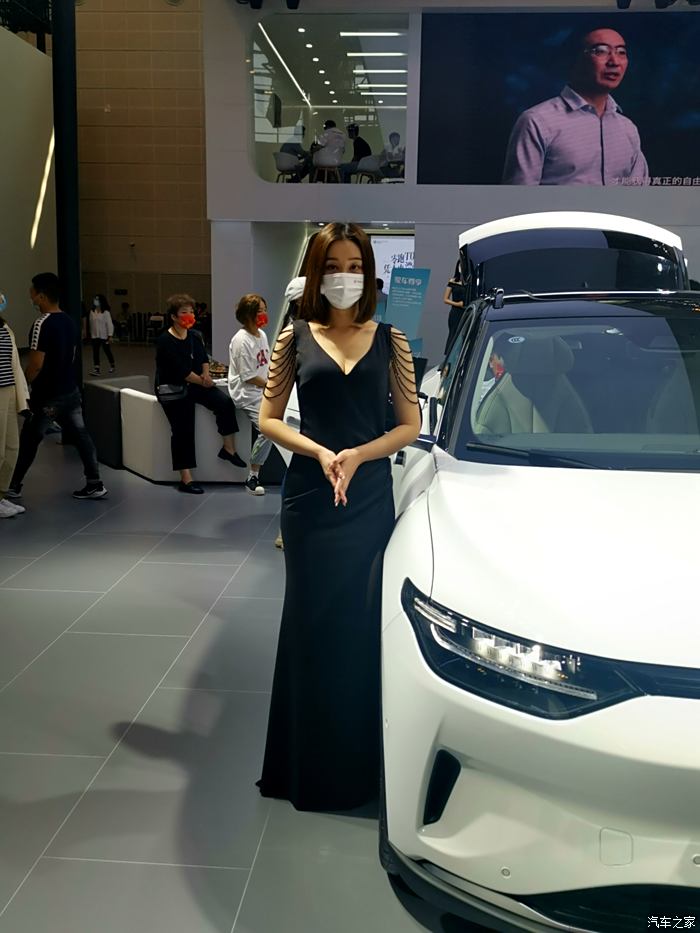 狂欢十二月2021天津国际汽车展车模汇展